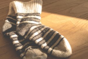 wolle-sokken-voeten-pedicure
